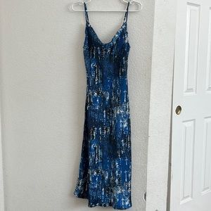 Women’s Forever 21 Size S cowl neck midi dress